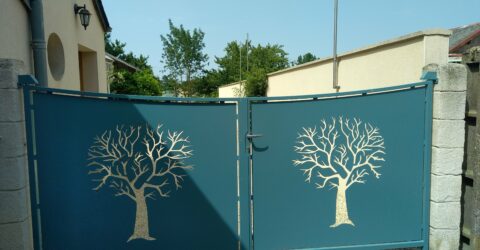 Portail deux vantaux